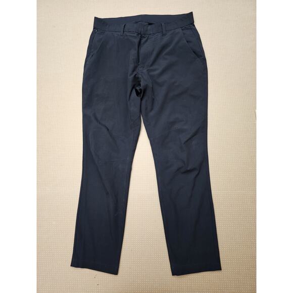 Fabletics The Don Trouser Classic Fit Black Pants Men’s Sz 32x28 - Picture 3 of 9